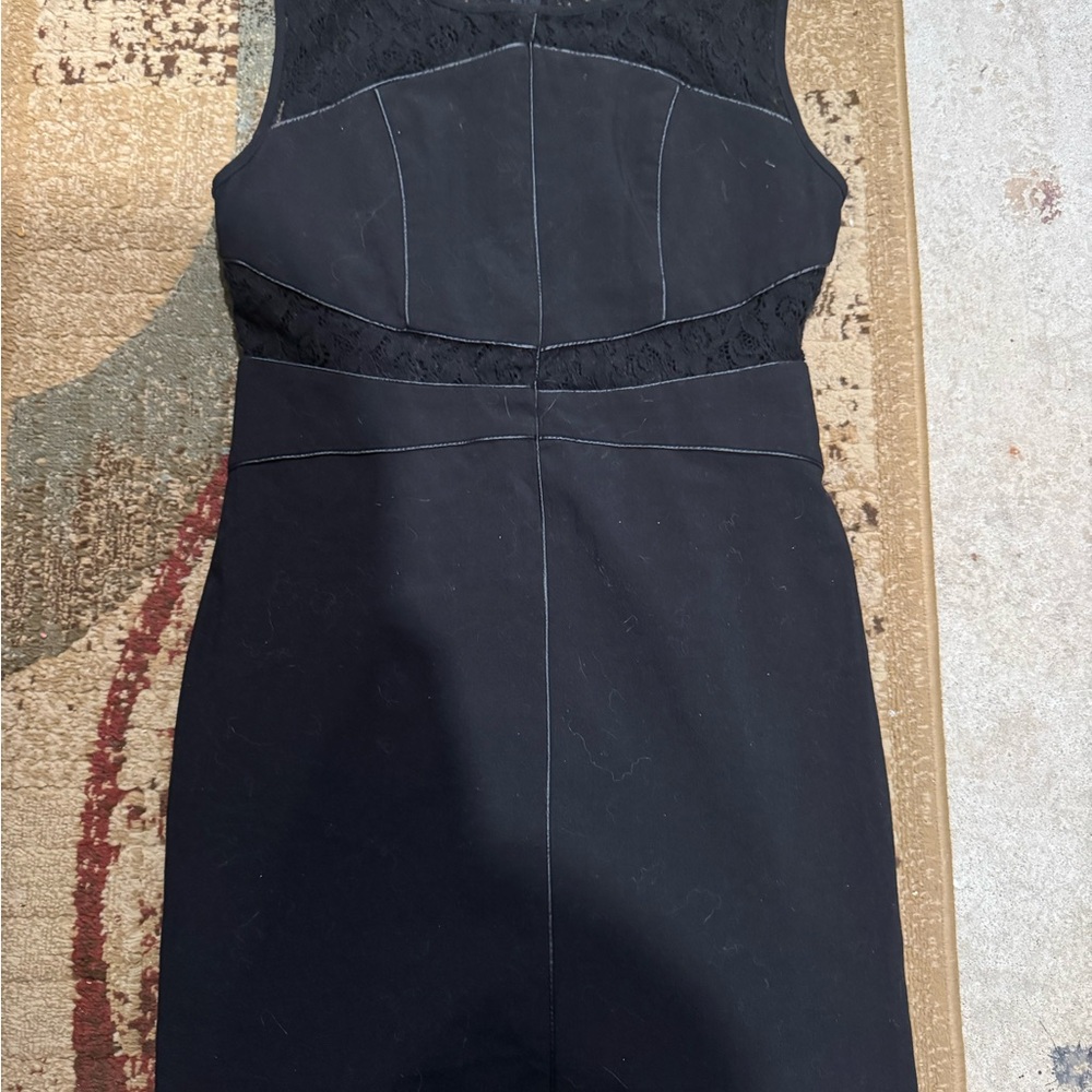 Elegant Black Sleeveless Dress